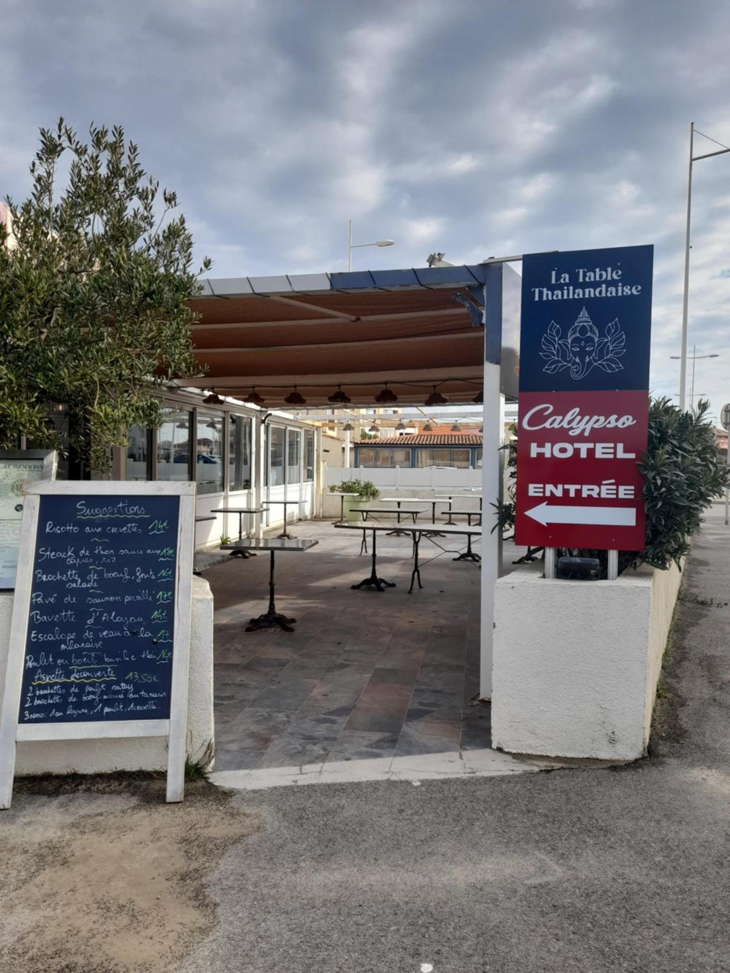 Hotel Restaurant Calypso 滨海福斯 外观 照片